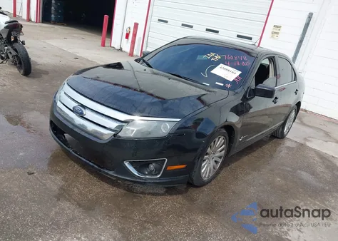 2010 Ford Fusion Hybrid from USA, damaged, VIN 3FADP0L3XAR160848